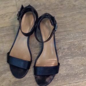 Black sandals buckles and zipper sz 8